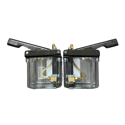 ปั๊มจ่ายน้ำมันหล่อลื่นแบบมือโยก